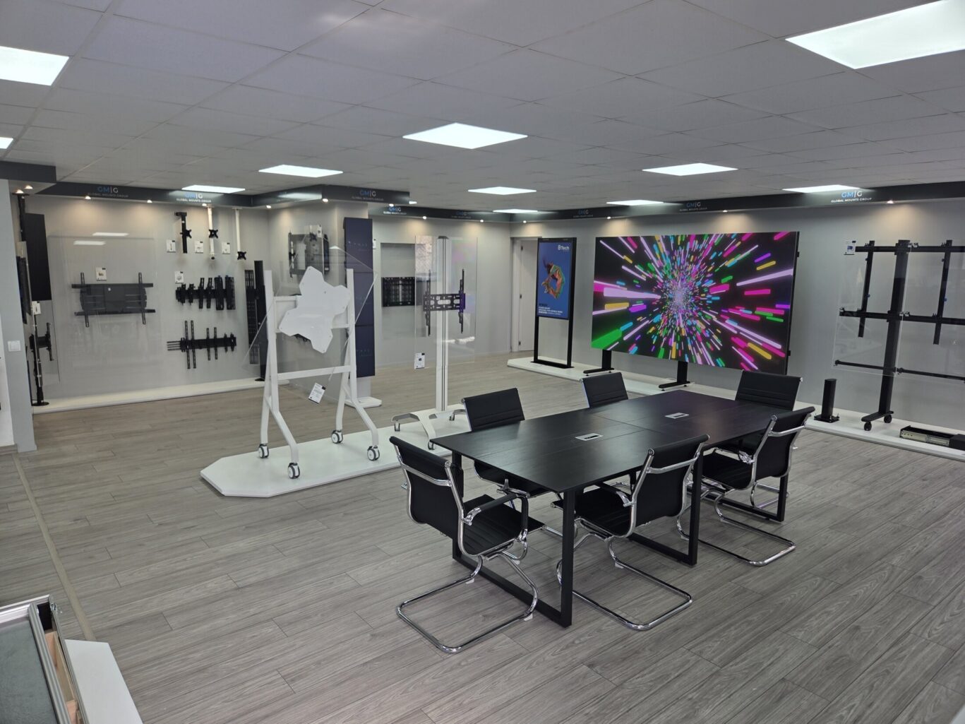 B-Tech Iberia product showroom featuring AV mounting solutions, digital signage displays and collaboration systems.