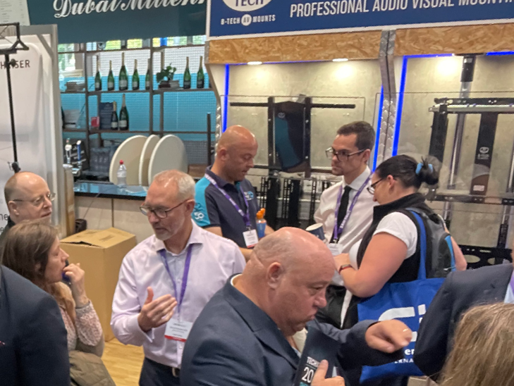 An image of Chris Hobson discussing products with new customers