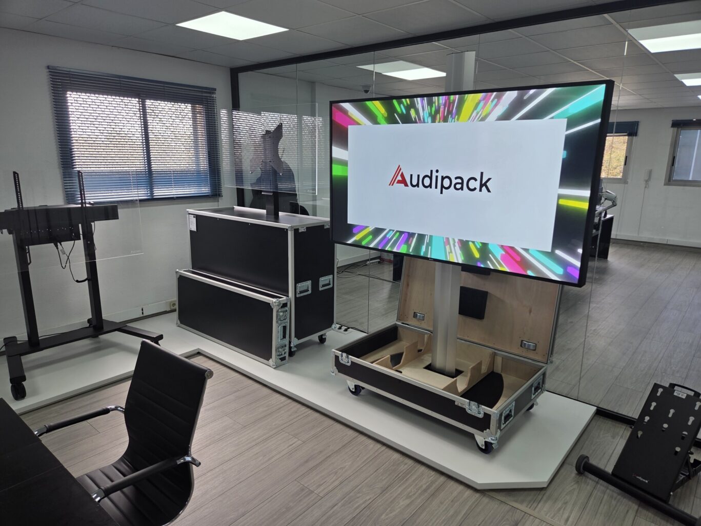B-Tech Iberia product showroom featuring AV mounting solutions, digital signage displays and collaboration systems.