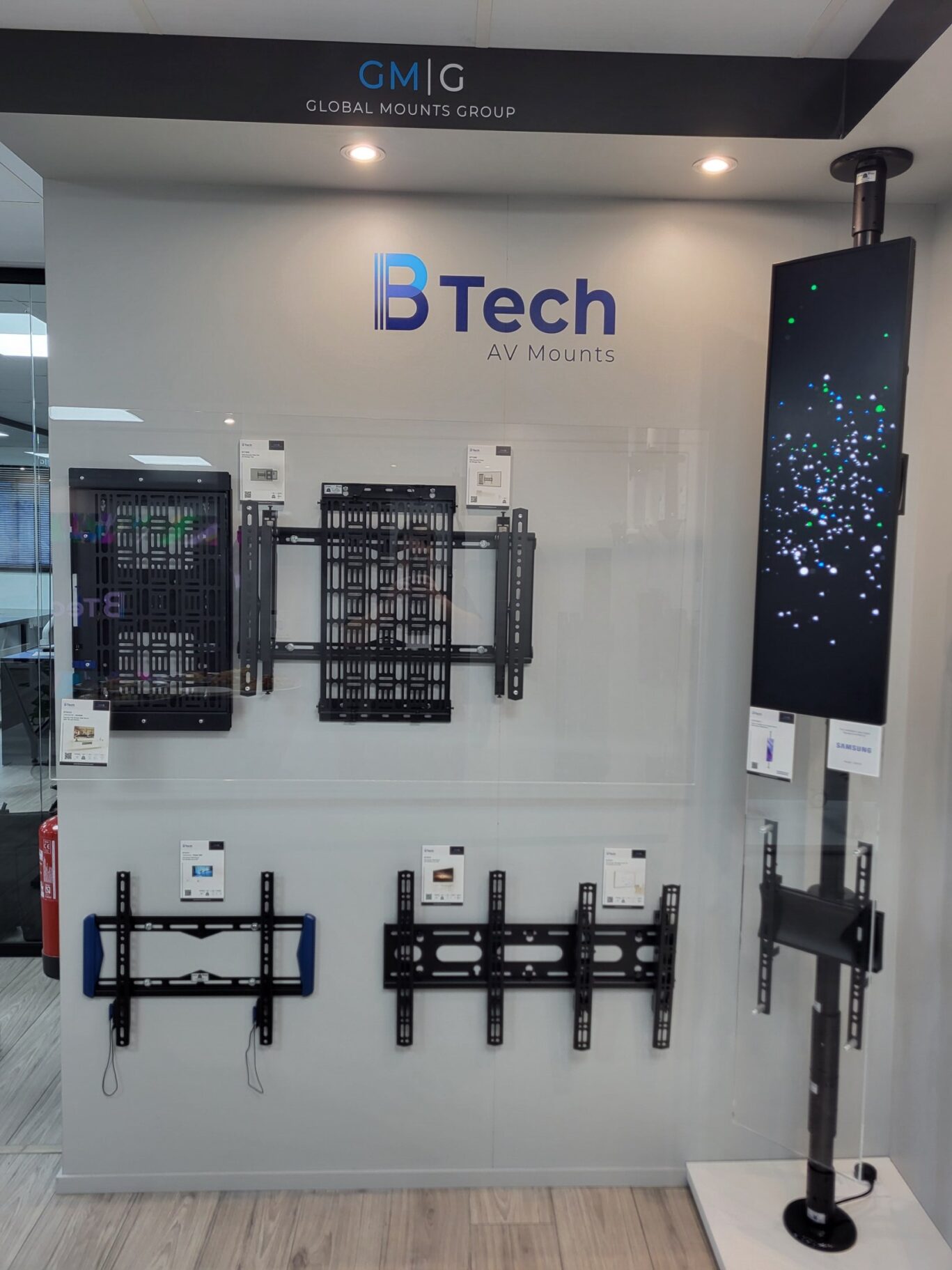 B-Tech Iberia product showroom featuring AV mounting solutions, digital signage displays and collaboration systems.