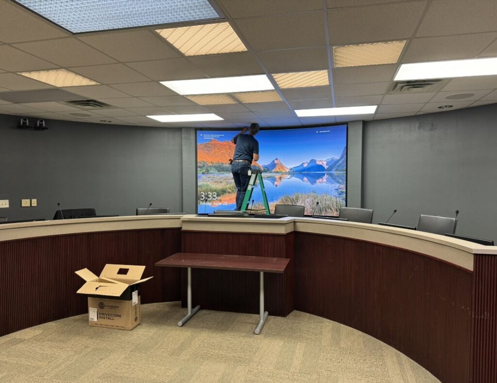 B-Tech curved dvLED mounting solution installed at Coppell ISD