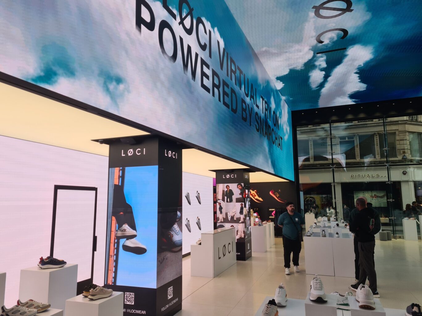 FUTURE STORES – CASE STUDY-26