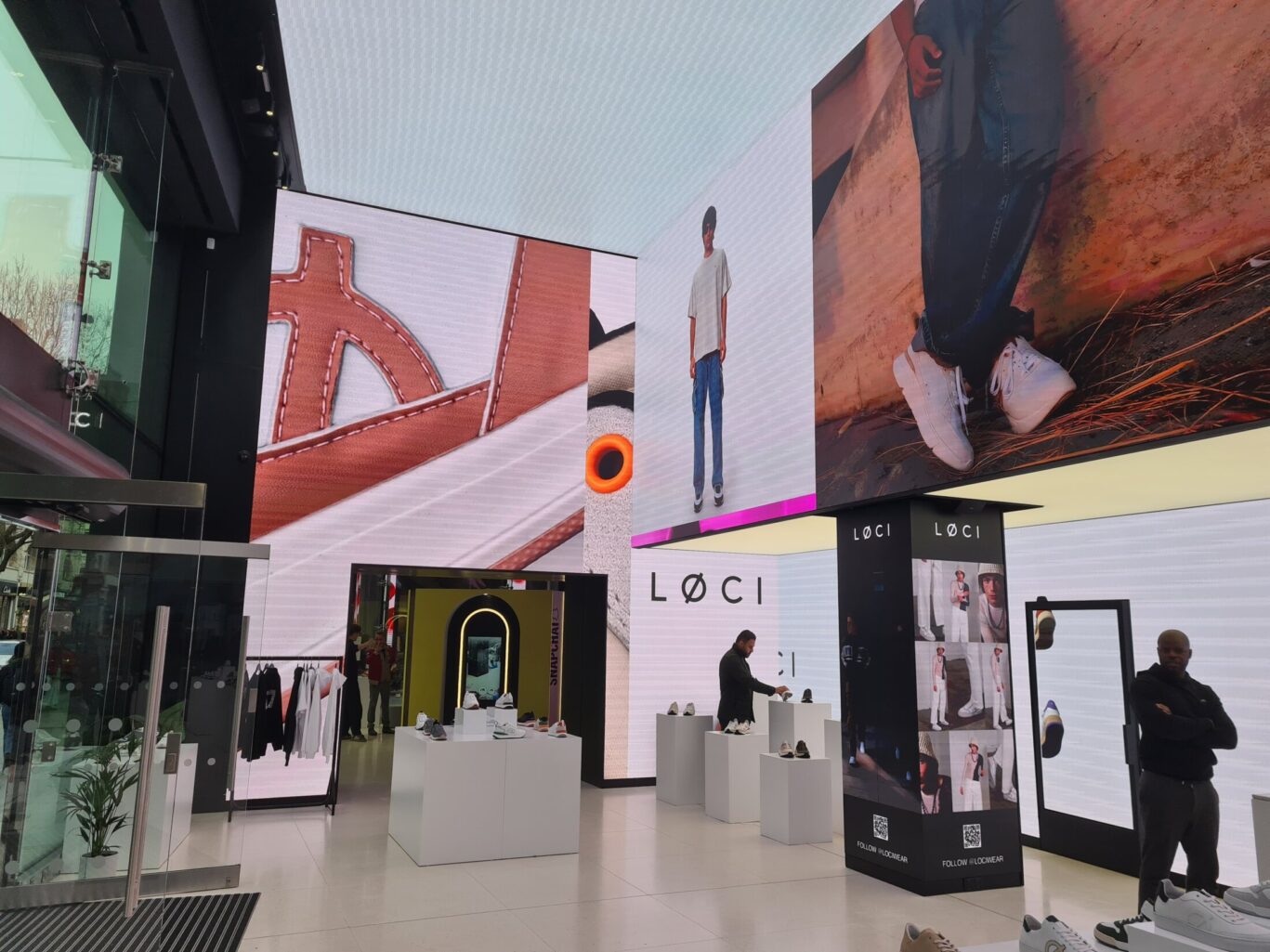FUTURE STORES – CASE STUDY-27
