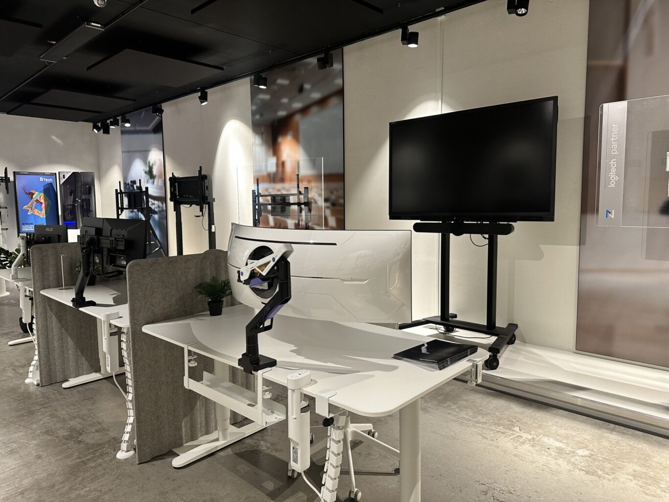 GMG HQ – Product Showroom – 5